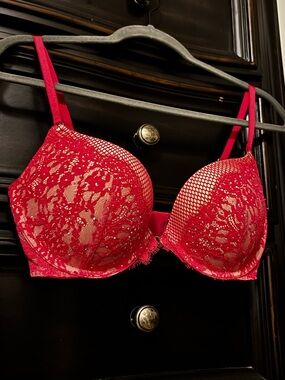 Victoria's Secret Bright Red Lace Push-Up Bra with Embellishments